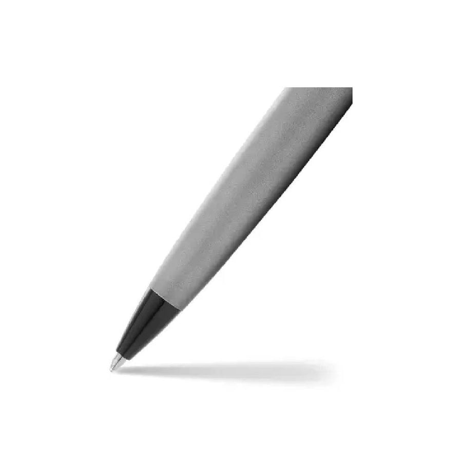 sheaffer-300-9345-matte-gray lacquer-with-polished-black-trim-ball-pen-nib-view