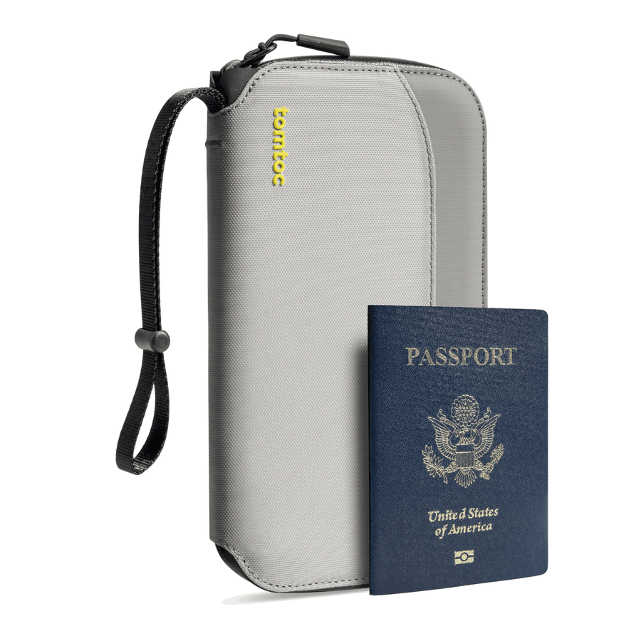 Tomtoc Navigator - T03 Passport Holder - Black