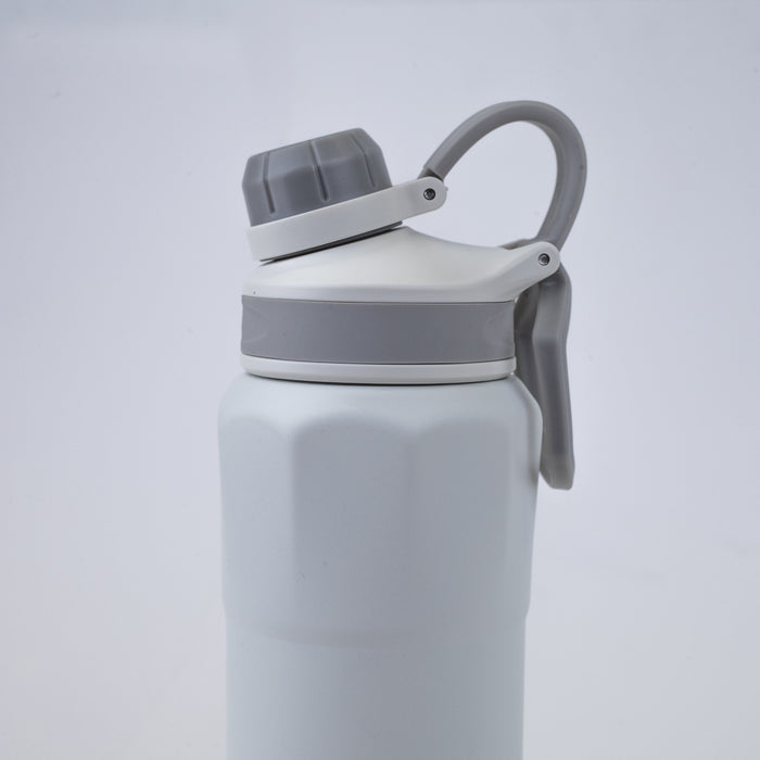 Vacuum Water Bottle 800ml - White
