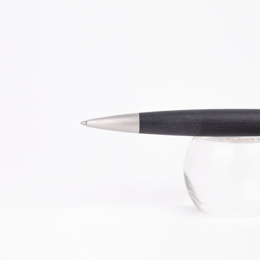 lamy-2000-black-ballpoint-pen-nib-view