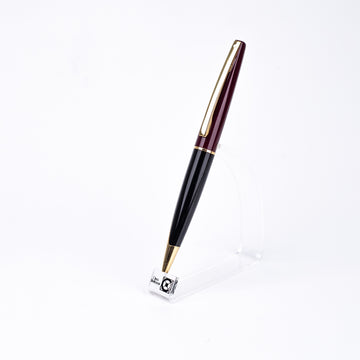 sheaffer-taranis-wine-gt-ballpoint-pen-9443-close-view
