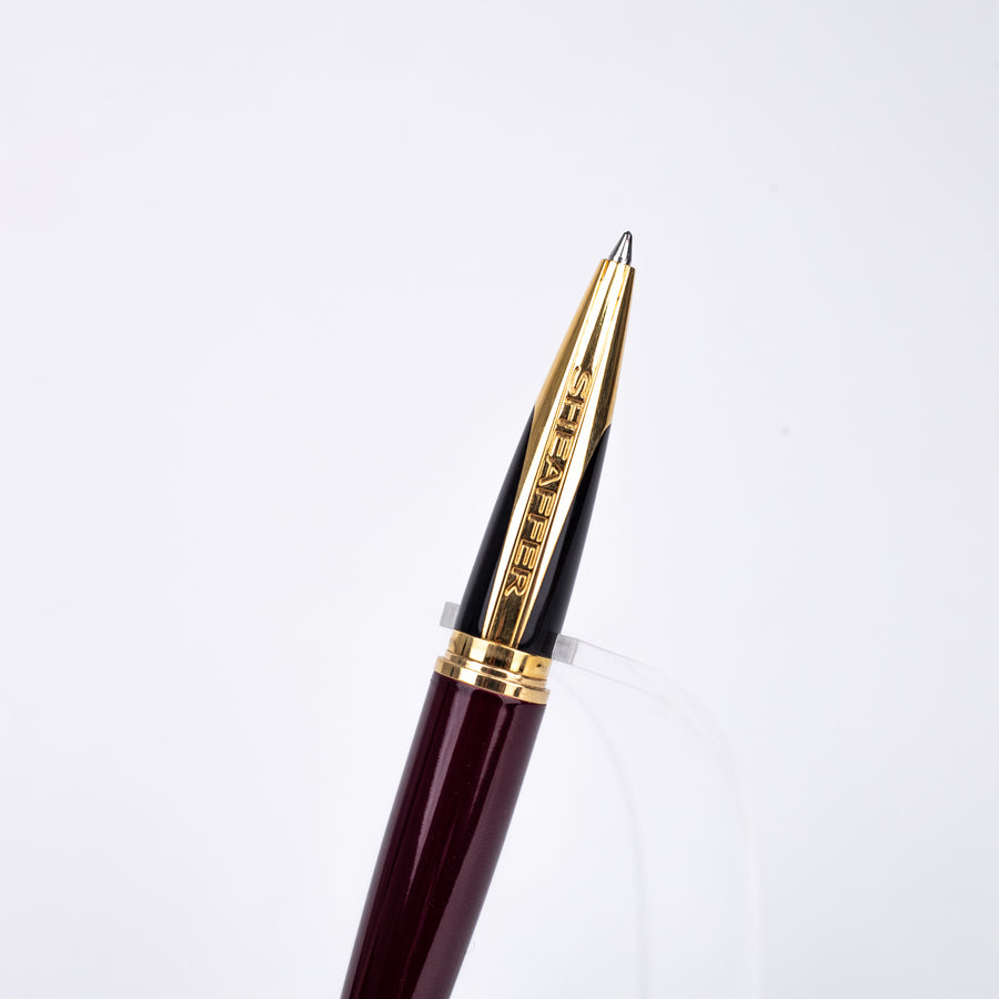 sheaffer-taranis-wine-gt-rollerball-pen-9443-nib-view