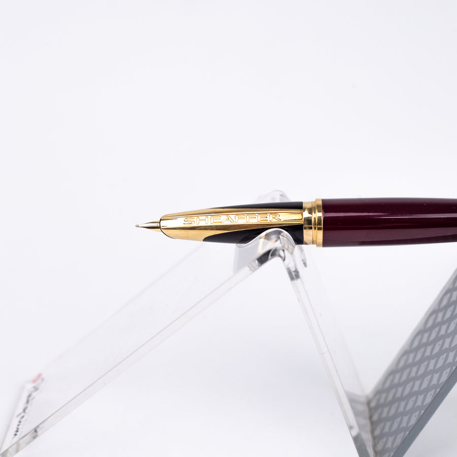 sheaffer-taranis-wine-gt-fountain-pen-9443-nib-view