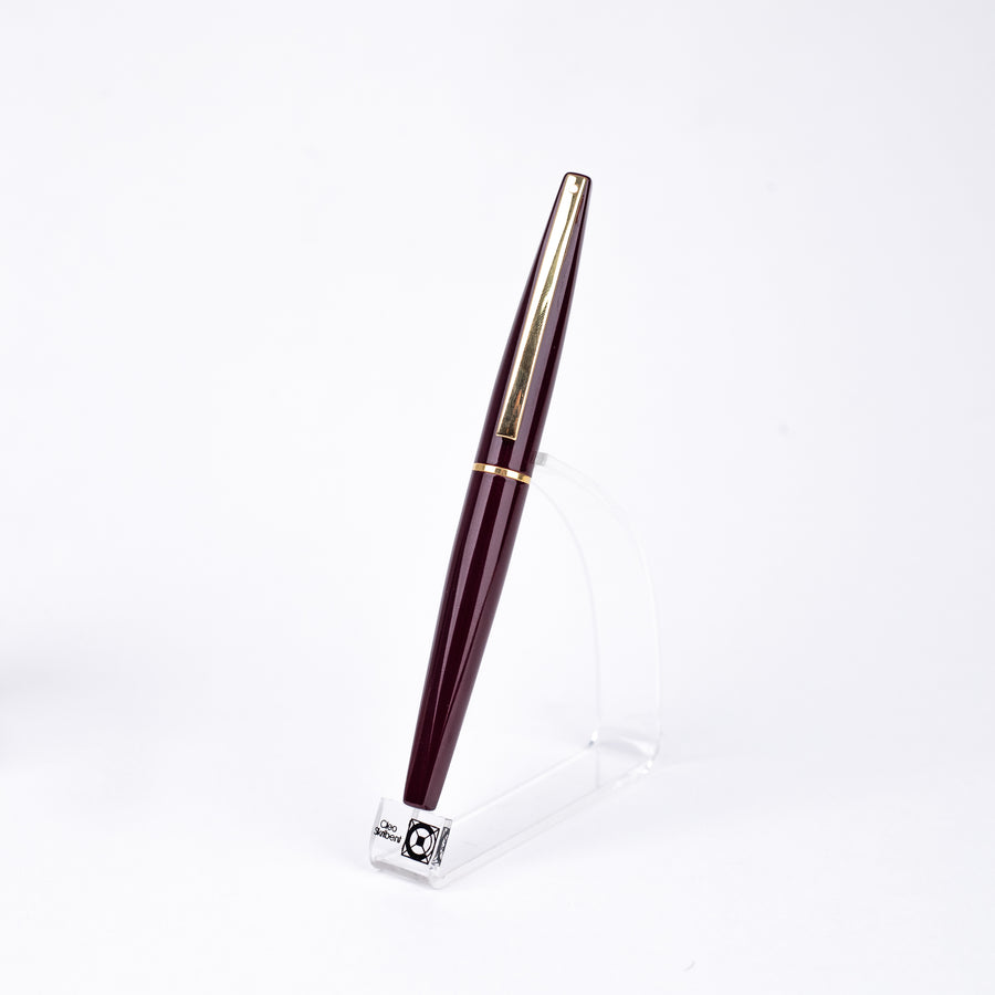 sheaffer-taranis-wine-gt-fountain-pen-9443-close-view