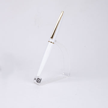 sheaffer-taranis-white-gt-fountain-pen-9443-close-view