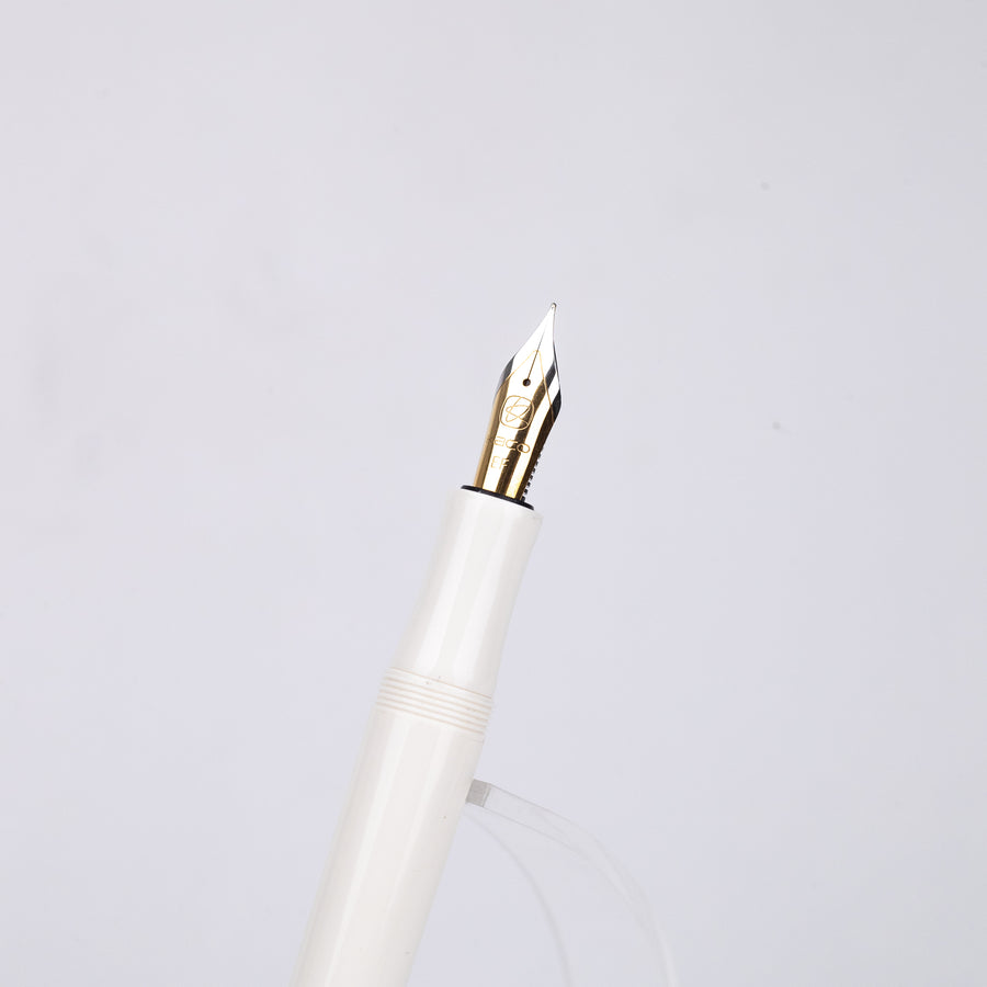 Kaco - Master White Fountain Pen
