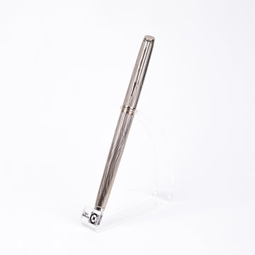 waterman-hemisphere-deluxe-metal-ct-fountain-pen-front-view