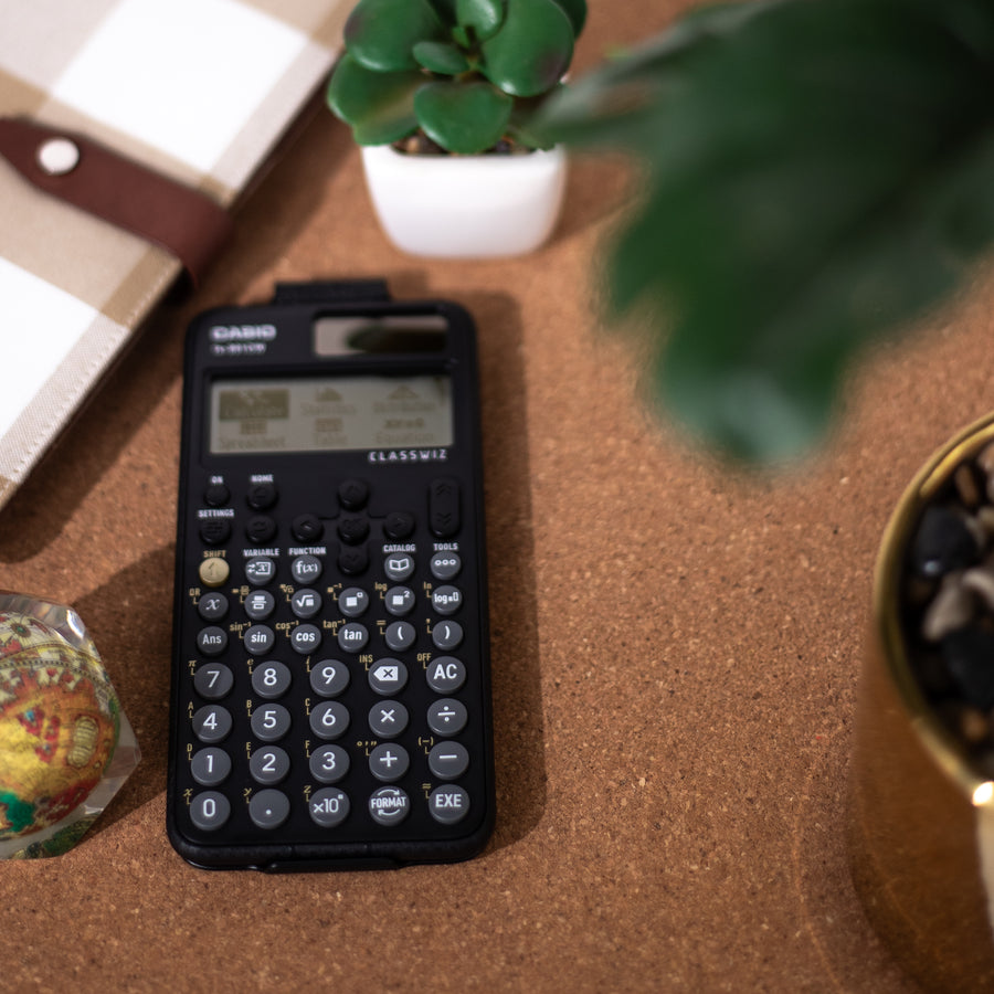CASIO - Calculator (FX  - 991CW)