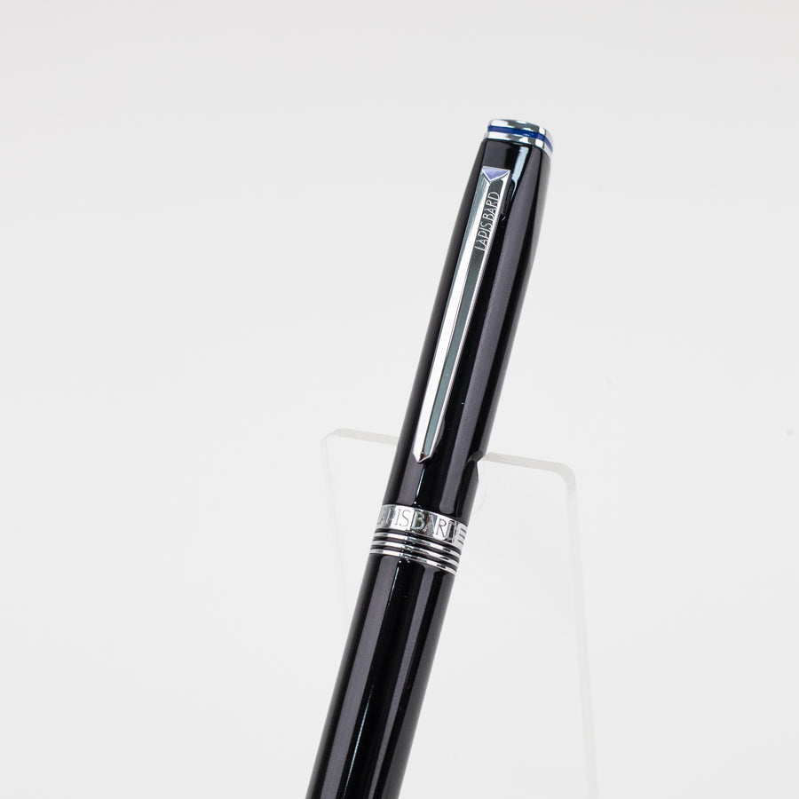 lapis-bard-contemporary-fountain-pen-black-with-chrome-trims-cap-view