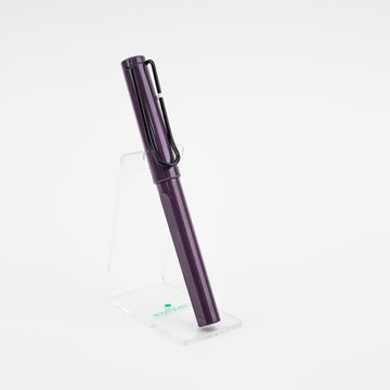 lamy-3D8-safari-rollerball-pen- (M)-violet-blackberry-close-view