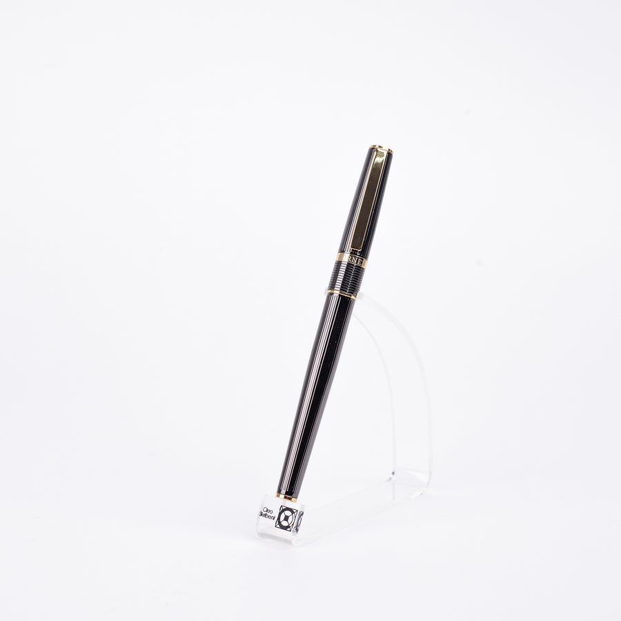 Vectrum Anthracite Gold Trim Fountain Pen