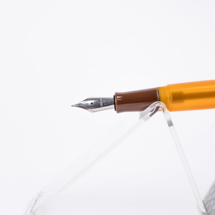 Opus 88 Omar Fountain Pen - Latte