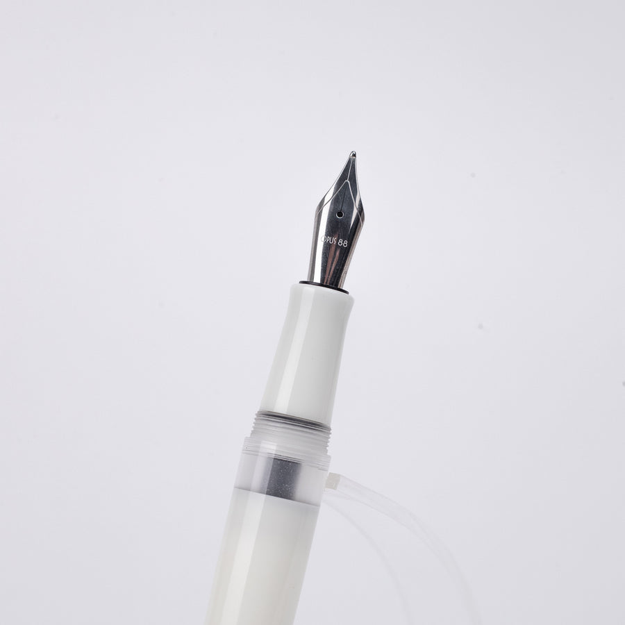 Opus 88 Jazz Fountain Pen - Solid White
