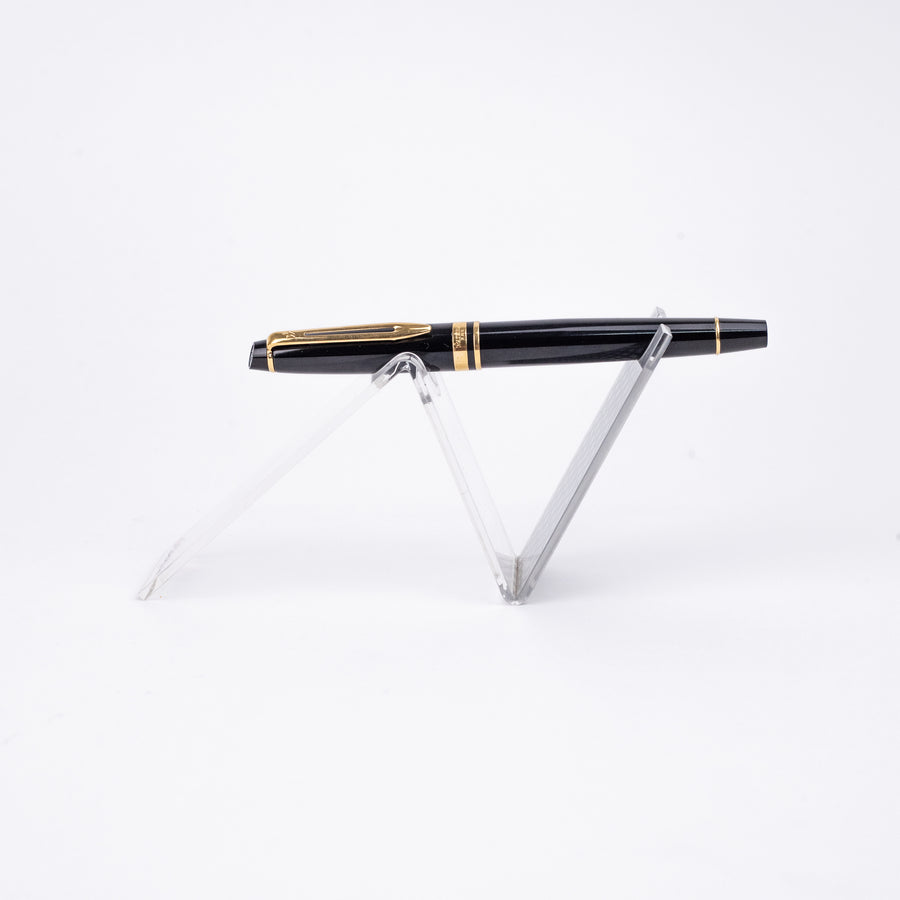 waterman-expert-mars-black-gt-fountain-pen-(F)-side-view