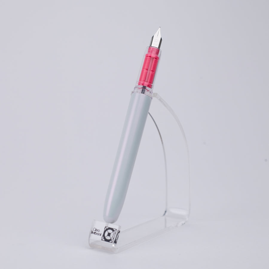 Platinum Plaisir Fountain Pen - White
