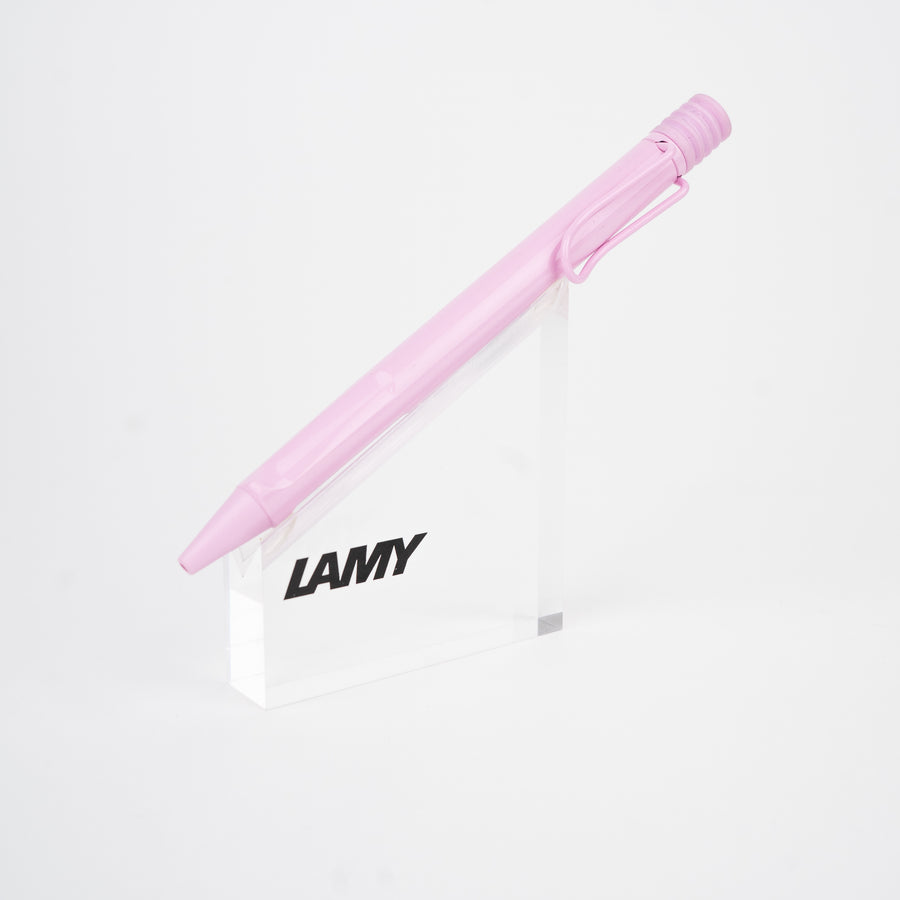 lamy-safari-ballpoint-pen-light-rose-front-view
