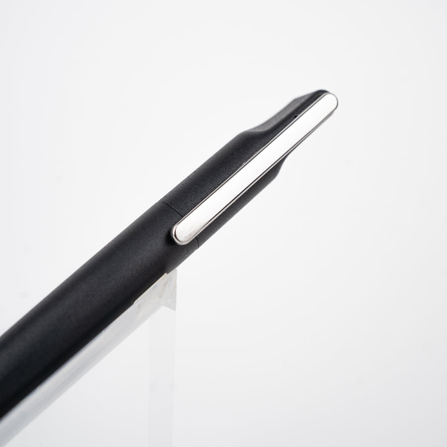 lamy-xevo-ballpoint-pen-black-cap-view