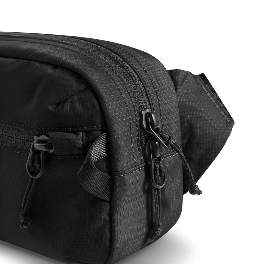 Tomtoc Aviator - T33 Chest Bag 3.5L - Black