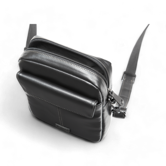 ELAN – Foam Shoulder Bag with Zip Closure - Black