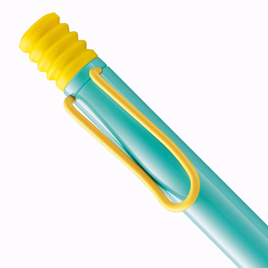 lamy-2E9-safari-ballpoint-pen-pina-colada-cap-view
