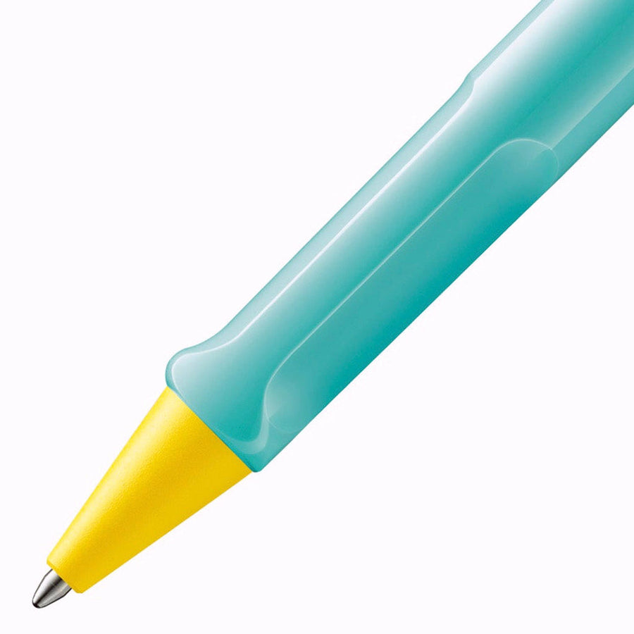 lamy-2E9-safari-ballpoint-pen-pina-colada-nib-view