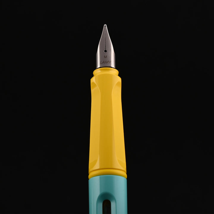LAMY 0E9 Safari Fountain Pen - Pina Colada (M)