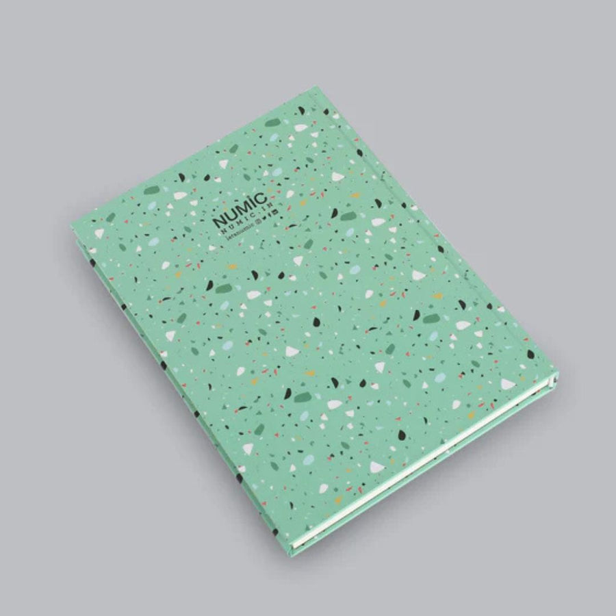 Numic Sequence Book – Dot Grid | Design 3.01