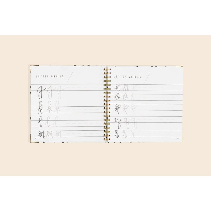 Hand Lettering 101 – An Introduction to the Art of Creative Lettering (Spiral-bound)