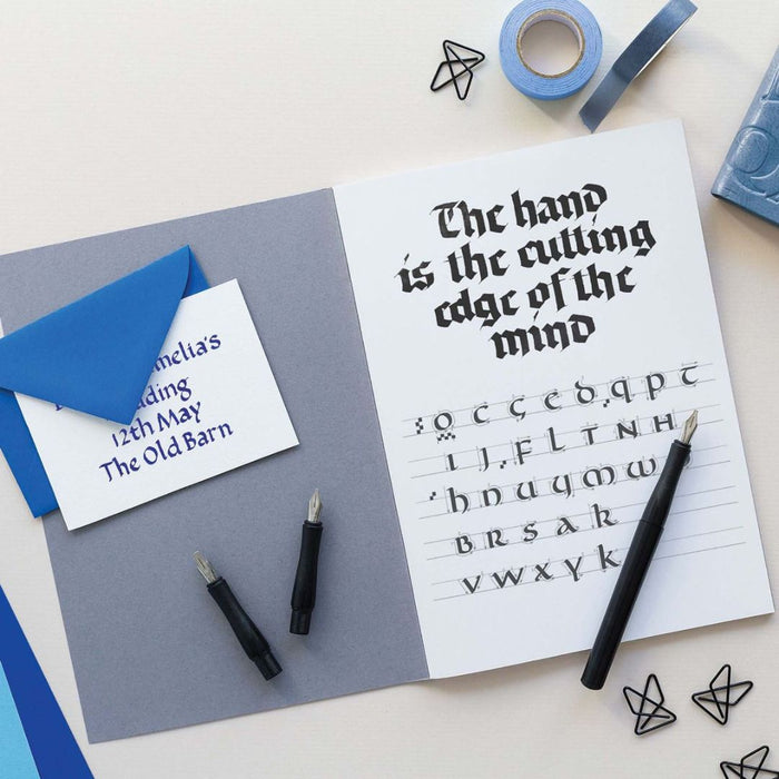 MANUSCRIPT – Classic Calligraphy Set