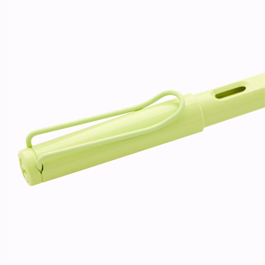 Lamy 0D0 Safari Spring Green Fountain Pen