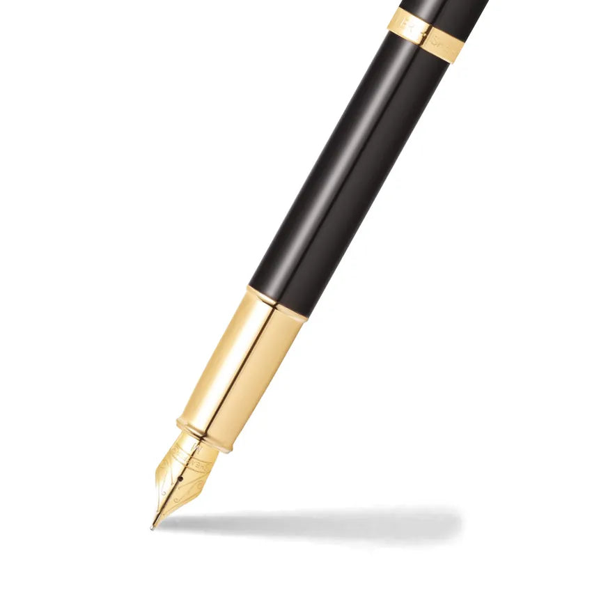 sheaffer-9322-100-fountain-pen-glossy-black-with-gold-trim-nib-view