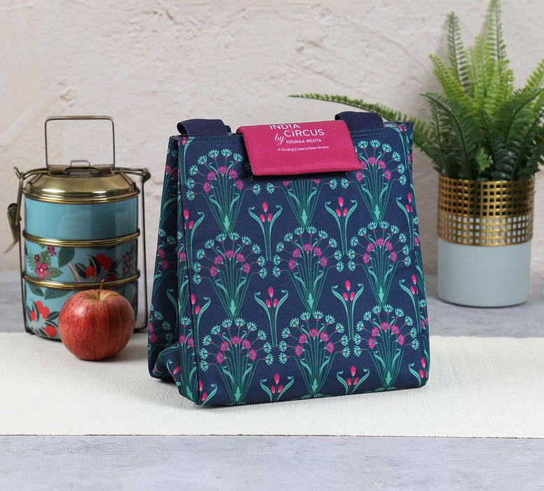 India Circus Dichasial Charm Lunch Bag – Durable & Stylish Everyday Carry