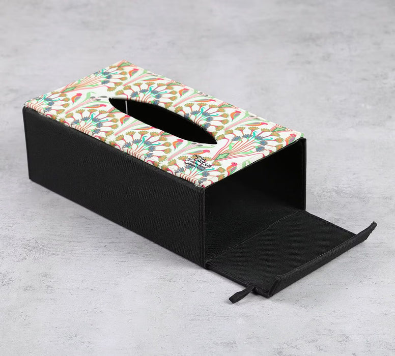 India Circus – Dichasial Charm Tissue Box Holder