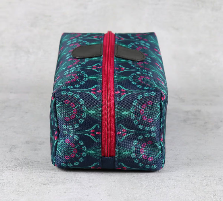 India Circus – Dichasial Charm Utility Pouch