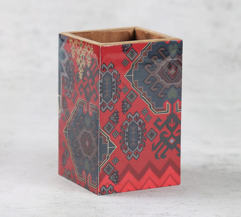 India Circus – Heritage Haven Square Pen Holder