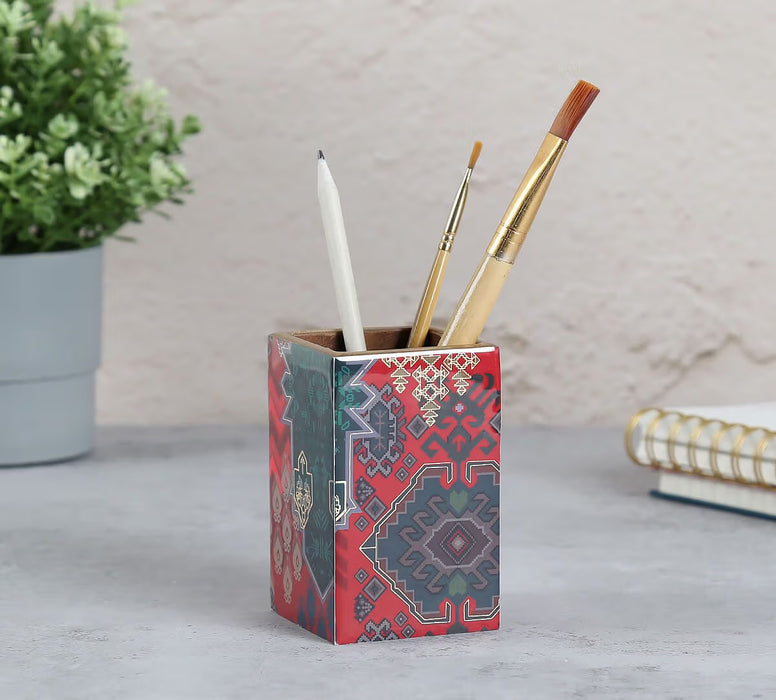 India Circus – Heritage Haven Square Pen Holder