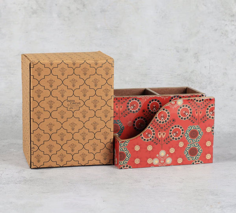 India Circus – Raceme Rosettes Desk Organiser